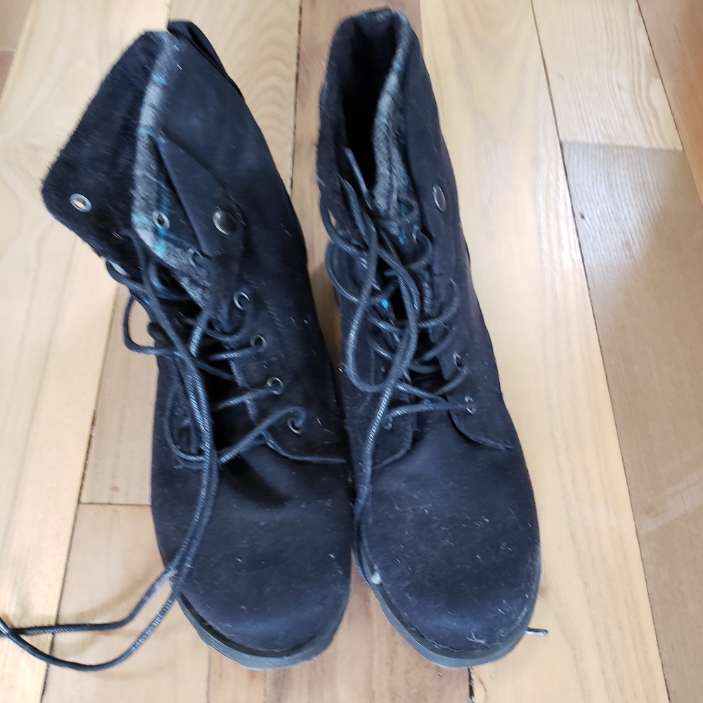 Black booties